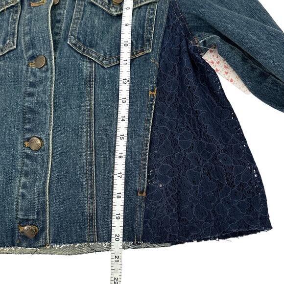 FREE PEOPLE Lace Inset Raw Hem Denim Jacket S - Picture 9 of 10